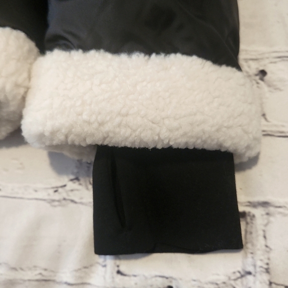 Michael Kors Coat Size XS - Picture 3 of 11